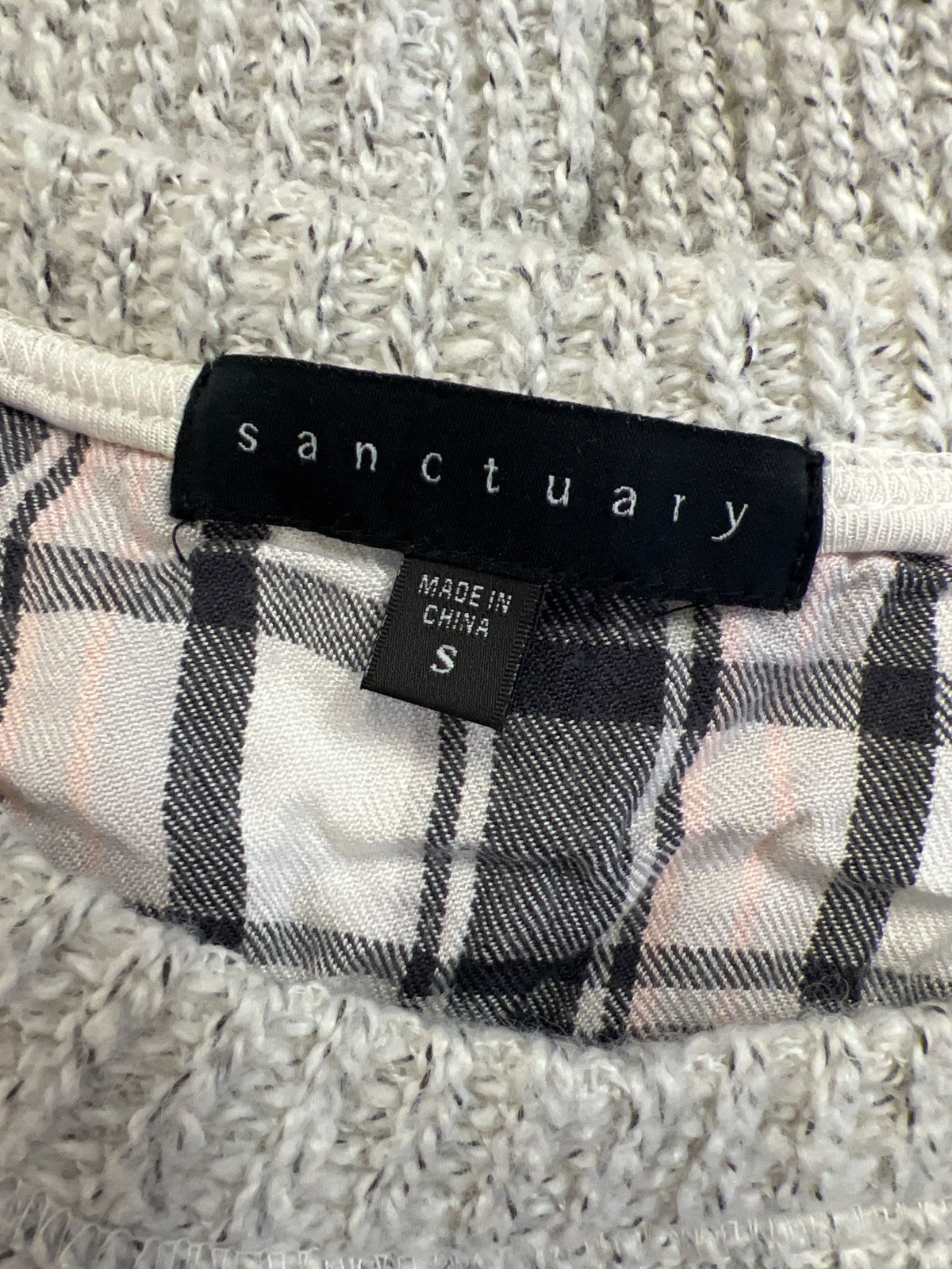 Sanctuary Women’s Ivory/Gray Lined Plaid Accent Long Sleeve Knit Sweater - S