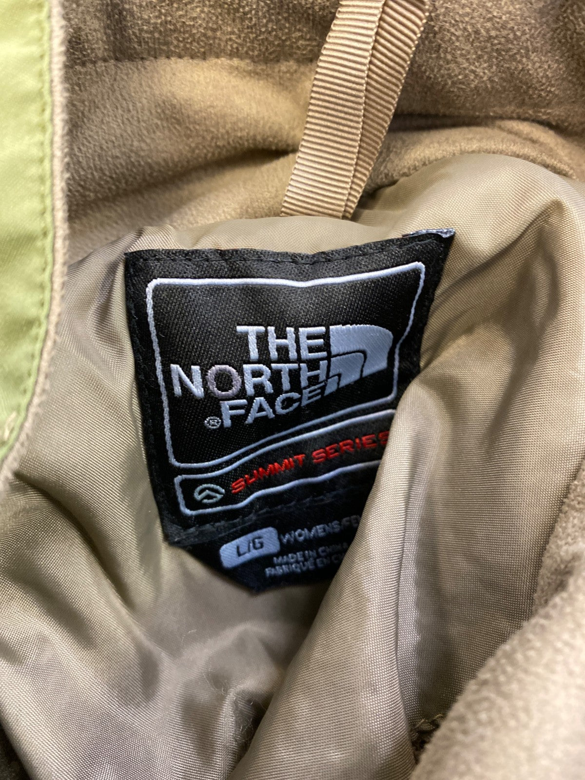 The North Face Women’s Green Summit Series Gore-Tex Full Zip Rain Jacket - L