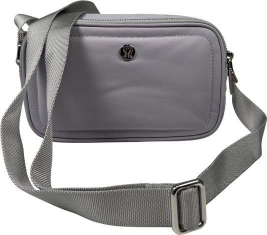 Lululemon Women’s Vapor Gray Crossbody Multi-Pocket Camera Bag Purse