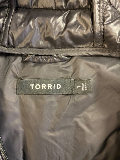 Torrid Women’s Black/Silver Full Zip Hooded Light Puffer Jacket - Plus 1