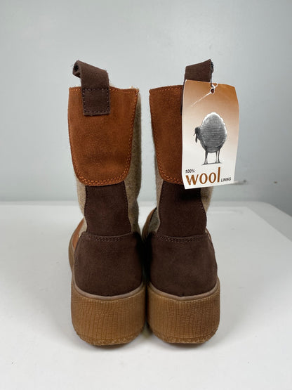 Bos and Co Women’s Brown Suede/Wool Ignite Waterproof Boots - 39/8.5