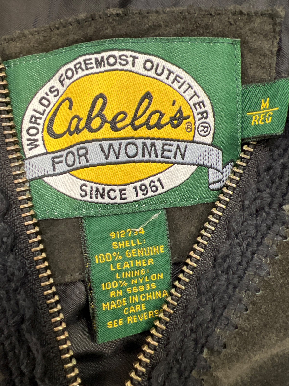 Cabela’s Women’s Dark Gray/Black Suede Crochet Accent Full Zip Jacket - M