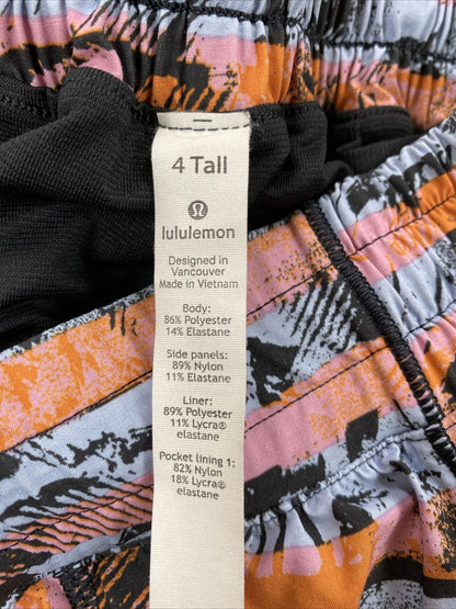 Lululemon Women's Multi-Color Hotty Hot Lined Shorts - 4 Tall