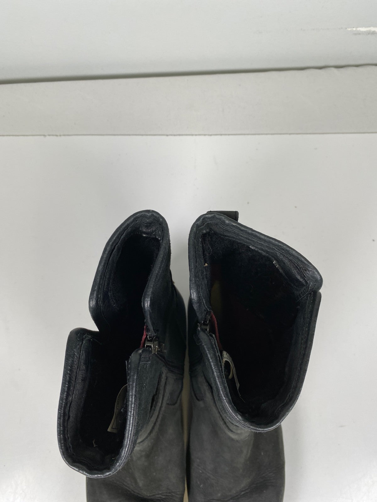 UGG Women’s Black Suede Simmons Shearling Lined Short Mid Calf Boots - 8