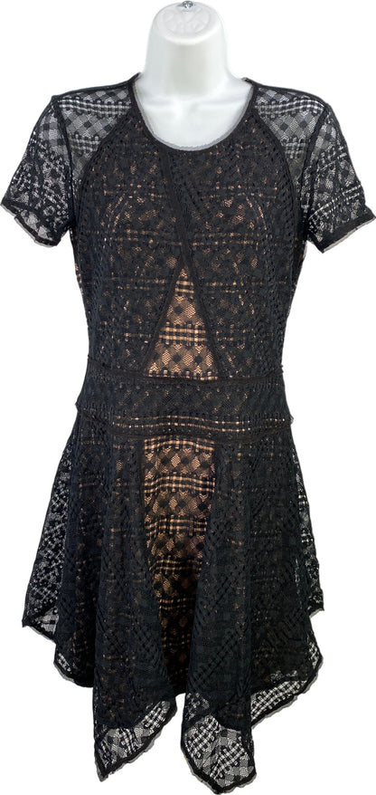 BCBGmaxazria Women’s Black Lace Lined Short Sleeve Fit and Flare Dress - S