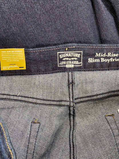 Levi’s Women’s Dark Wash Stretch Mid Rise Slim Boyfriend Jeans - 20