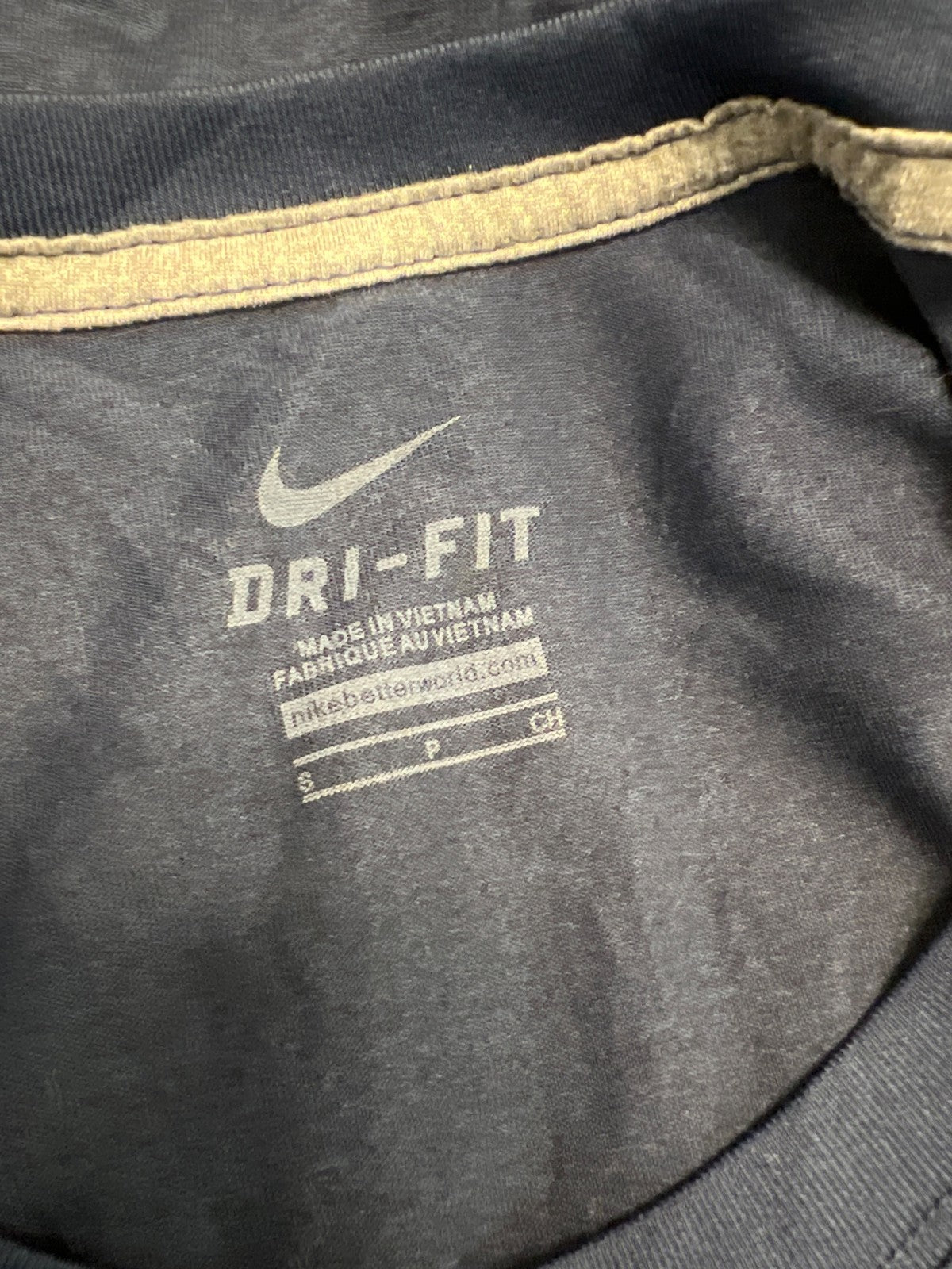 Nike Men’s Blue Dri-Fit Long Sleeve Navy Football Athletic Shirt - S