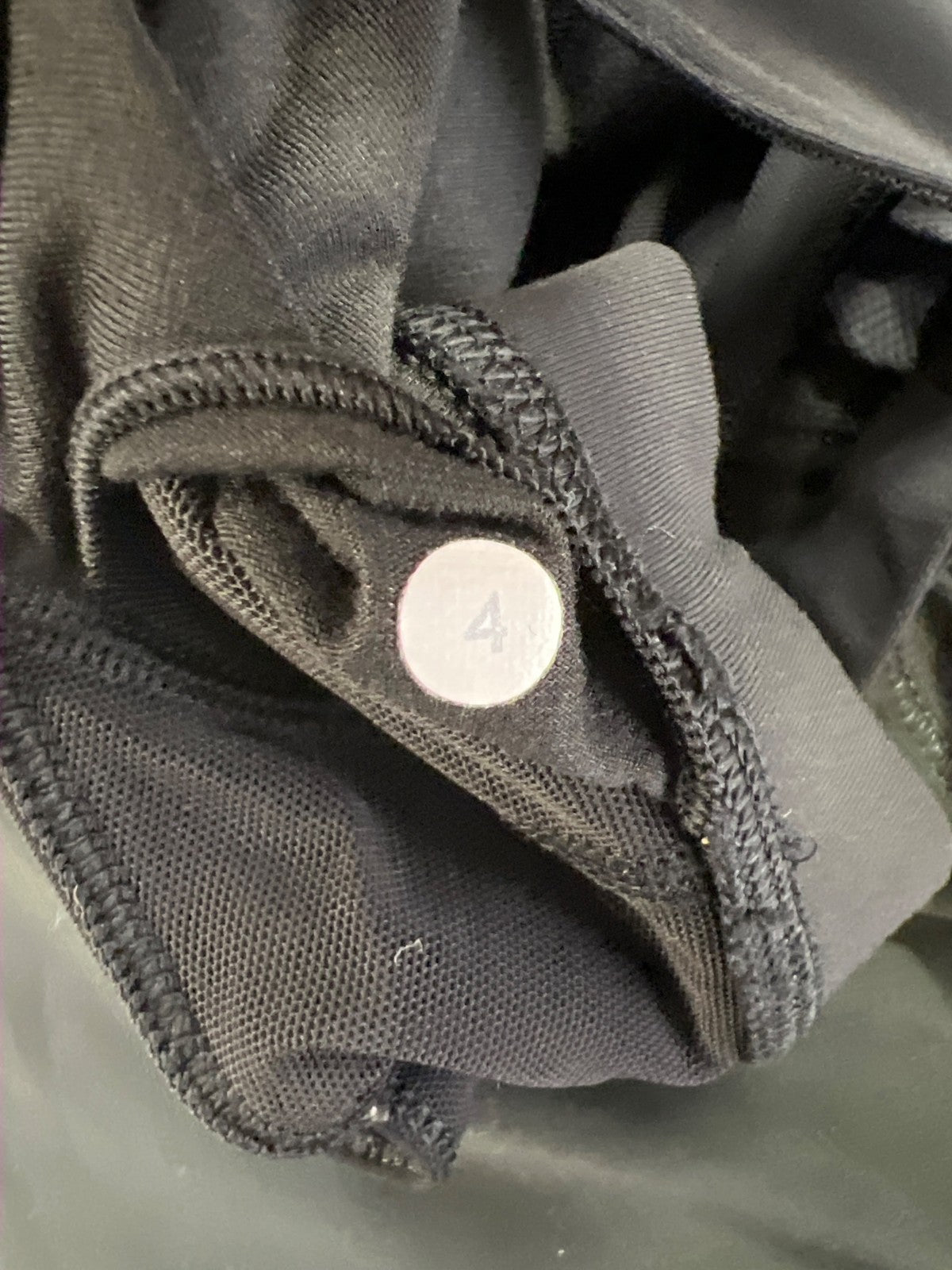 Lululemon Women’s Black Sleeveless Built In Bra Athletic Tank Top - 4