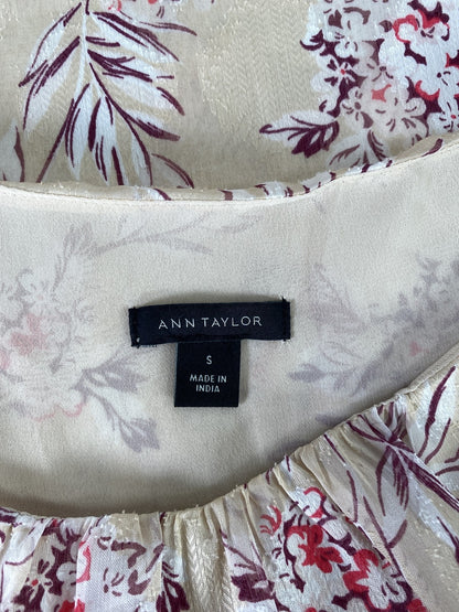 Ann Taylor Women’s Beige Floral 1/2 Pleated Bell Sleeve Blouse - S
