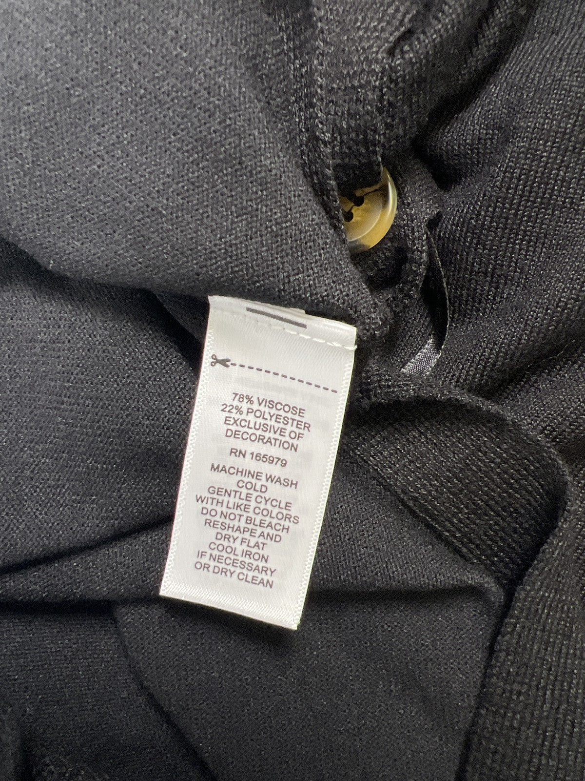 Cable and Gauge Women’s Black Short Button Accent Sleeve Shirt - S