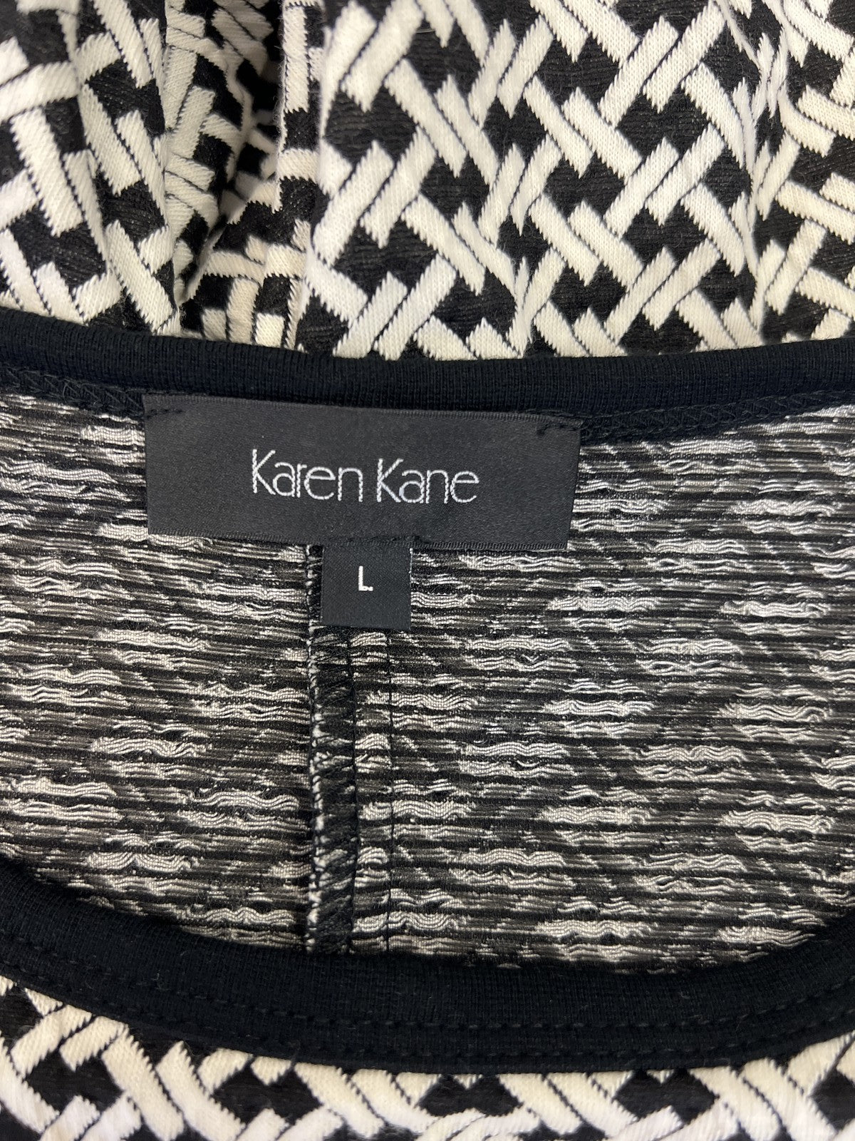 Ren Kane Women’s Black/White Sleeveless Fit and Flare Dress - L