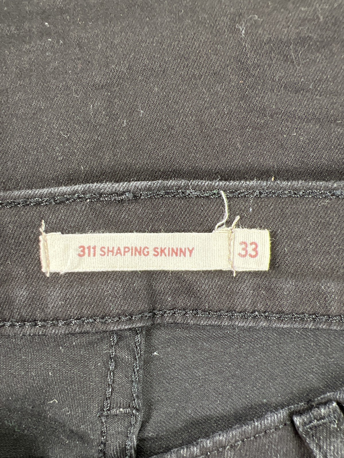 Levi’s Women’s Black 311 Shaping Skinny Denim Jeans - 33