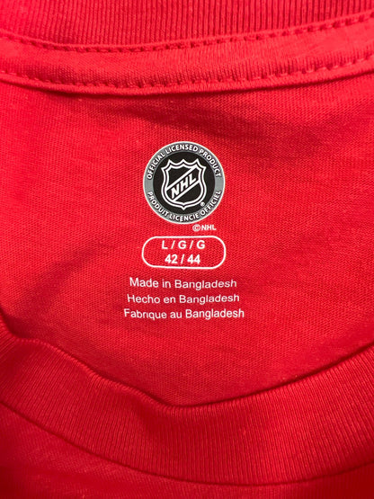 NHL Officially Licensed Men’s Red Detroit Red Wings Short Sleeve T-Shirt - L