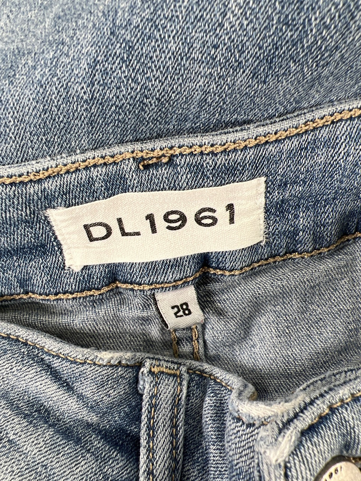 DL1961 Women’s Light Wash Farrow Skinny Jeans - 28