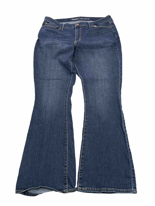 Levi's Signature Women's Dark Wash Modern Boot Cut Jeans - 18 M