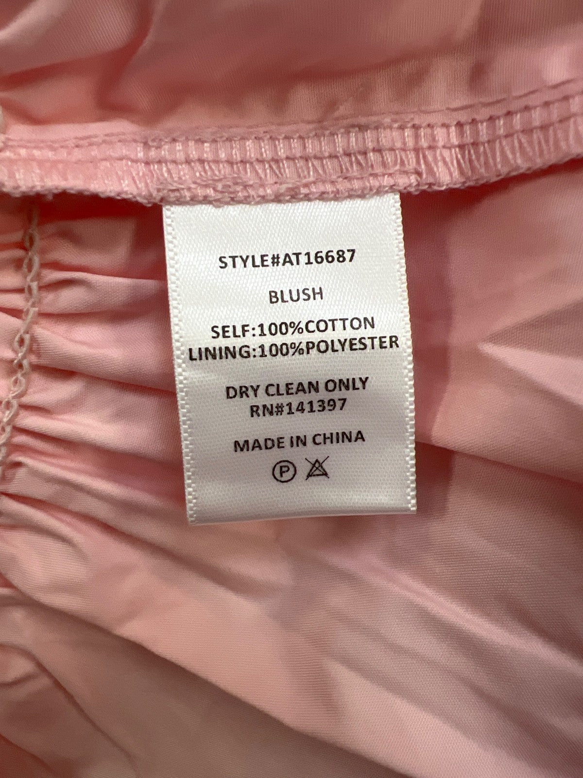 ASTR Women’s Pink Savina Smocked Bodice Puff Sleeve Blouse - M