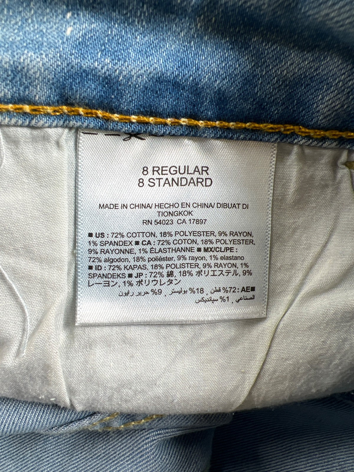 Old Navy Women’s Light Wash Distressed Rockstar Super Skinny Denim Jeans - 8