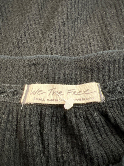 We The Free People Women’s Black Long Sleeve Waffle Knit Sweater - S