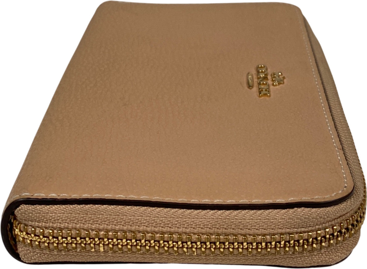 Coach Women’s Beige Pebbled Leather Zip Around Accordion Wallet