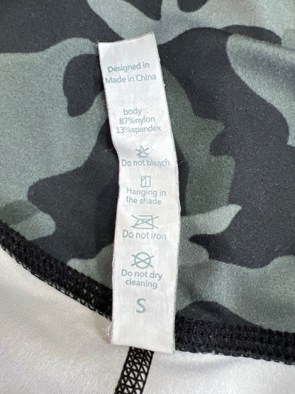 Lululemon Women’s Green Camouflage Cropped Align Leggings - S