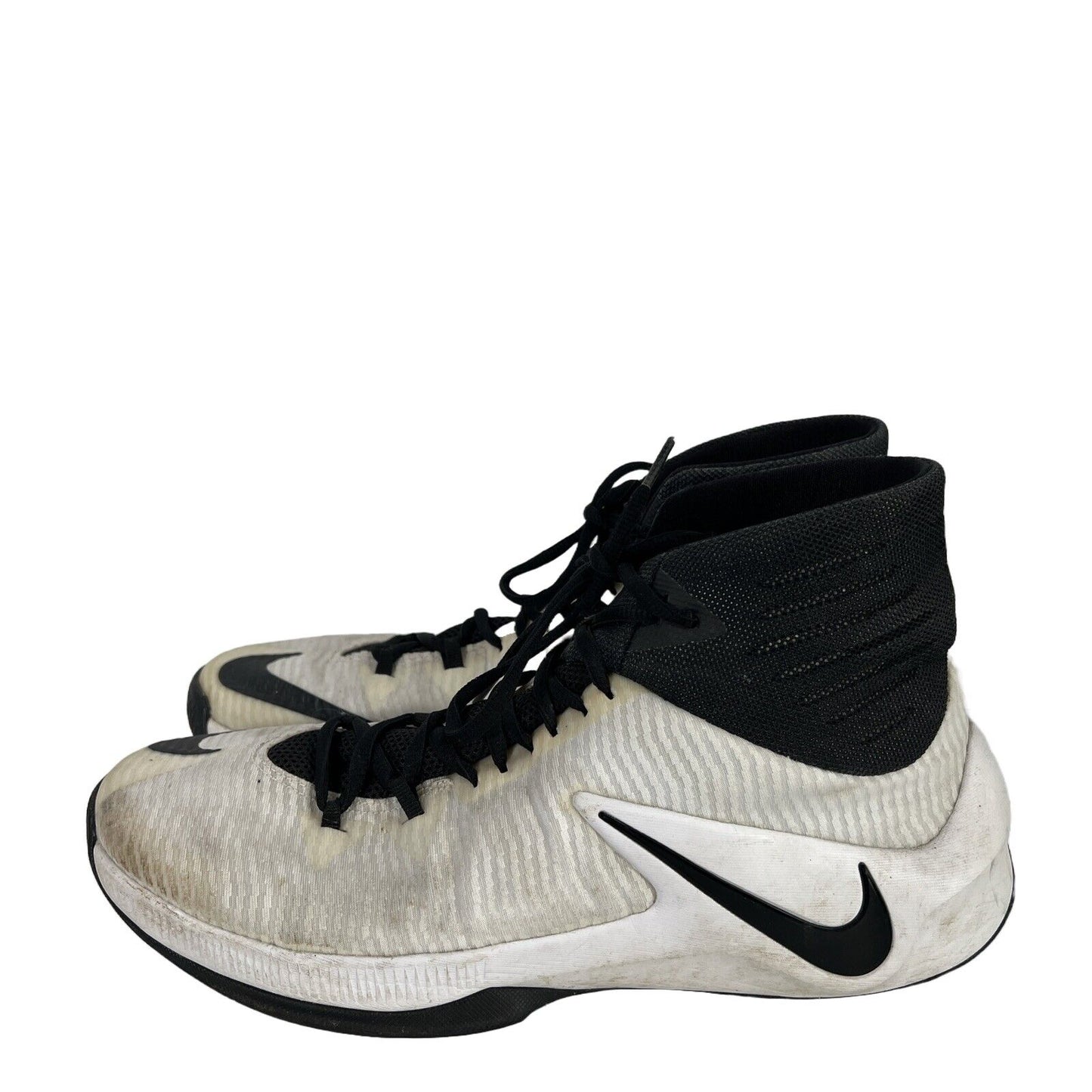 Nike Men's White/Black Clear Out Lace Up Basketball Shoes - 12
