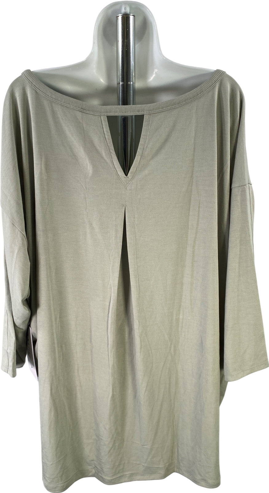 Athleta Women’s Mint Green Ease in 3/4 Sleeve Shirt - Plus 2X