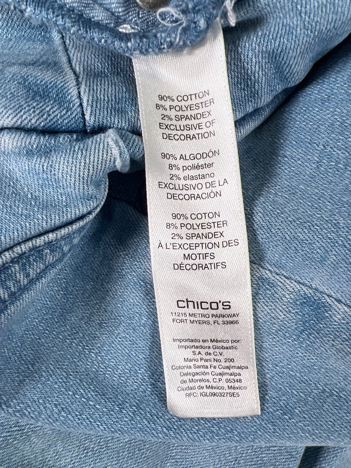 Chico’s Women’s Light Wash Perfect Stretch Pull On Straight Jeans - 1.5/US 10.5