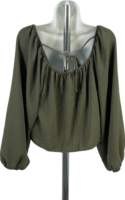 Entro Women’s Green Long Sleeve Cropped Blouse - S