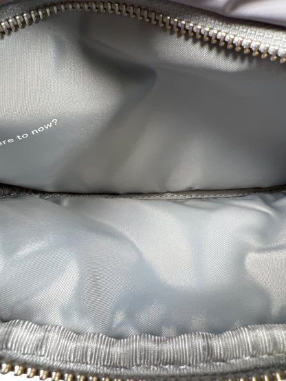 Lululemon Women’s Vapor Gray Crossbody Multi-Pocket Camera Bag Purse