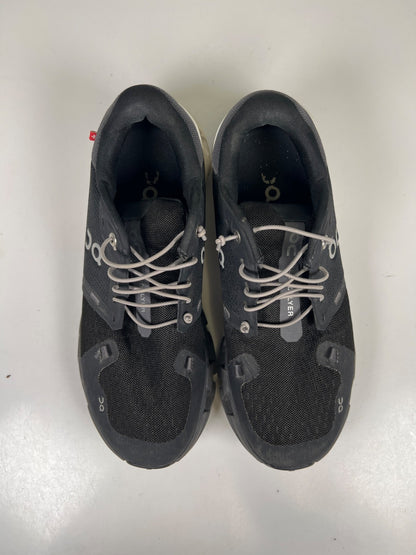 On Men’s Black Cloudflyer Pull On Athletic Running Shoes - 7.5