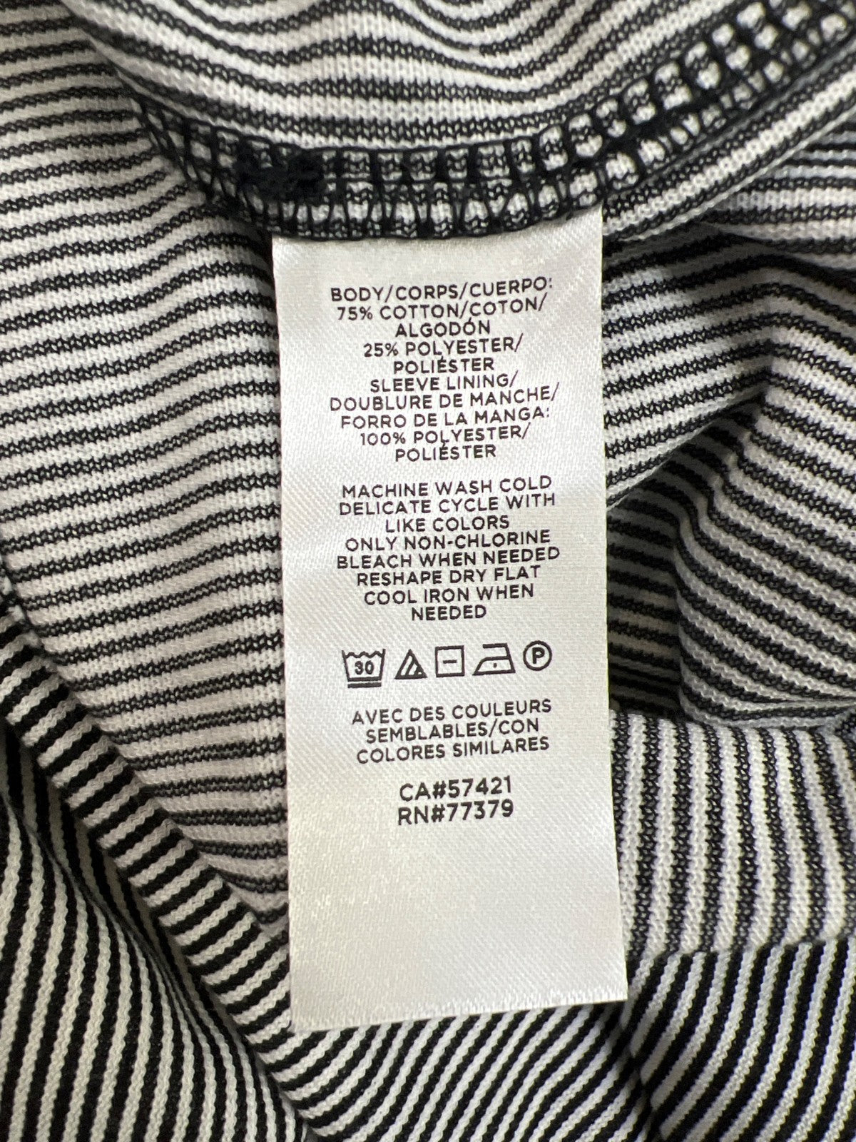 Ann Taylor Women’s Black/White Striped Short Puff Sleeve Blouse - S