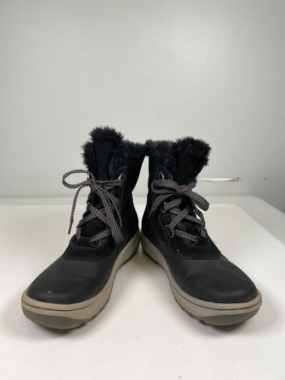 Baretraps Women’s Black Denyce Suede Winter Duck Boots - 7