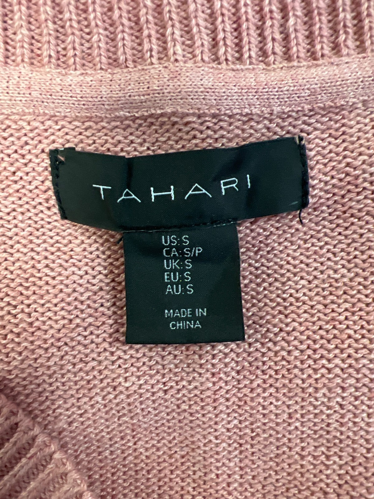 Tahari Women’s Pink Long Sleeve V-Neck Knit Sweater - S