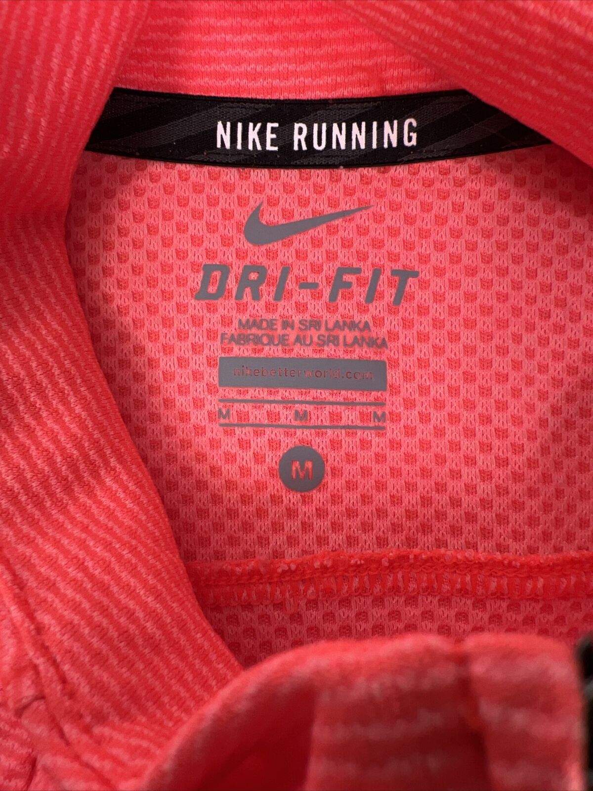 Nike Men's Bright Coral AeroReact 1/4 Zip Running Athletic Shirt - M