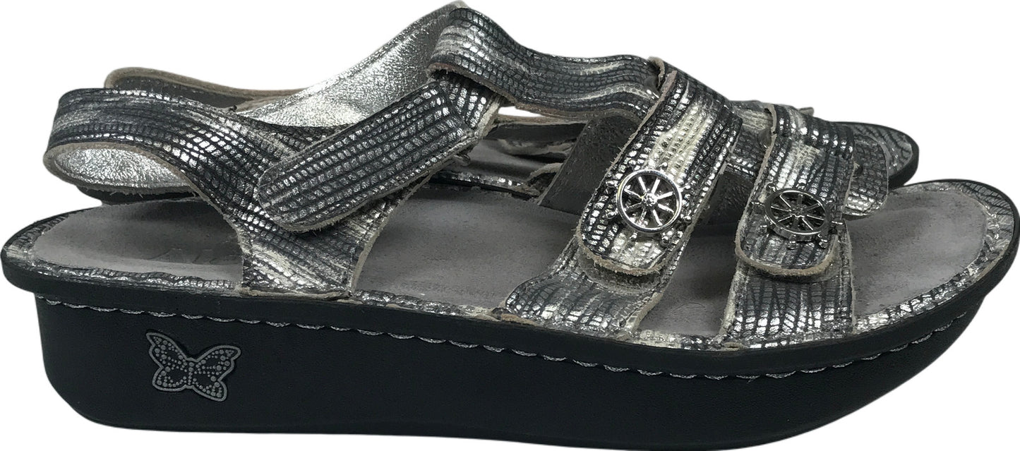 Algeria Women’s Silver Metallic KLE Slingback Sandals - 37/US 7