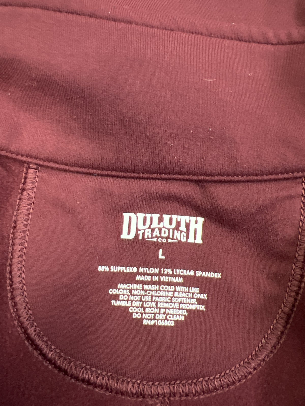 Duluth Trading Women’s Burgundy/Red Long Sleeve Athletic Shirt - L