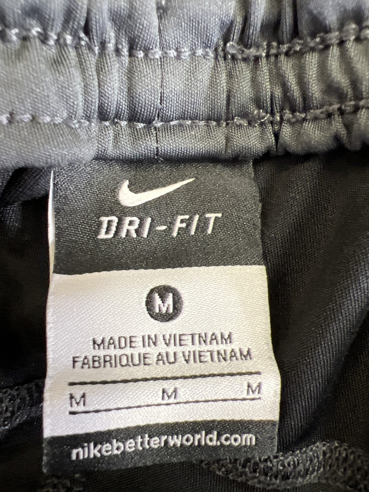 Nike Women’s Black Dri-Fit Unlined Drawstring Athletic Shorts - M