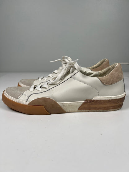 Dolce Vitta Women’s White Leather Low Top Lace Up Sneakers - 8.5