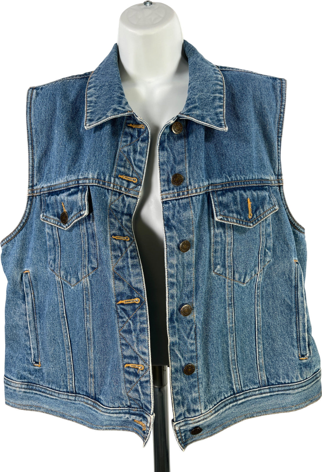 Eddie Bauer Women’s Medium Wash Blue Sleeveless Denim Jean Vest - L