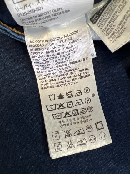 Levi’s Women’s Dark Wash Mid Rise Skinny Denim Jeans - 6