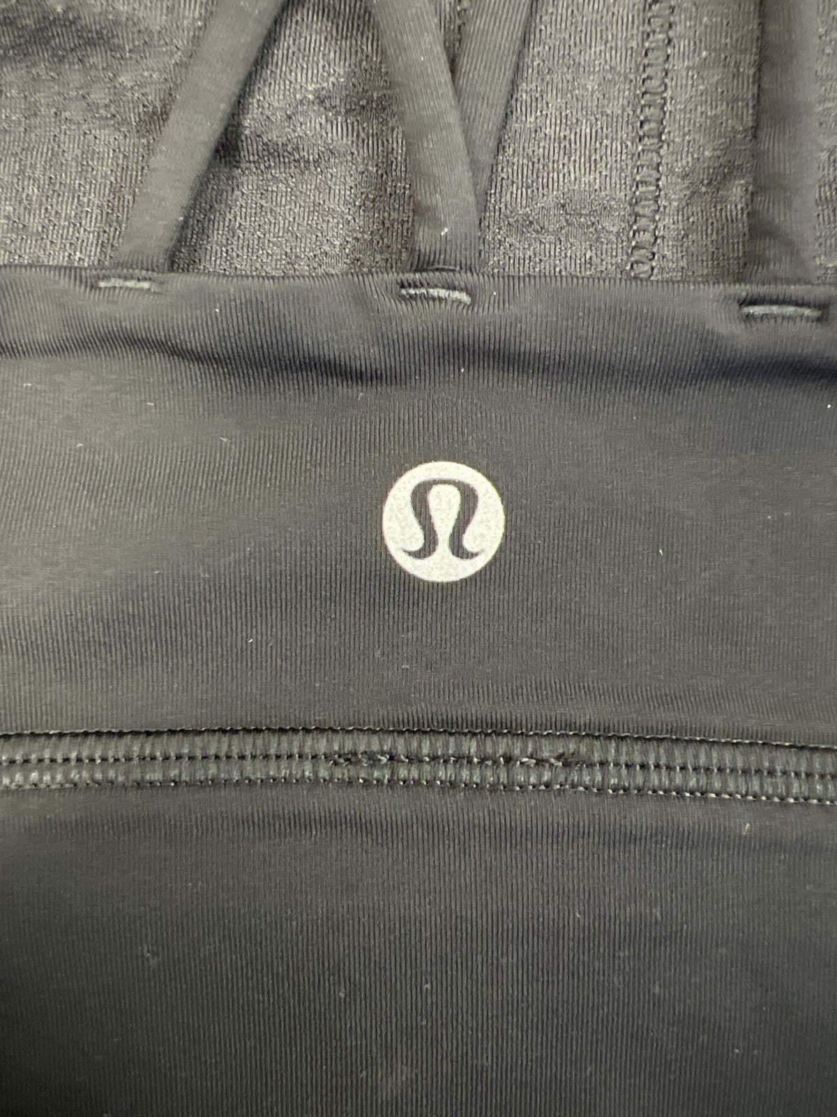 Lululemon Women’s Black Free To Be Soul Sports Bra - 8