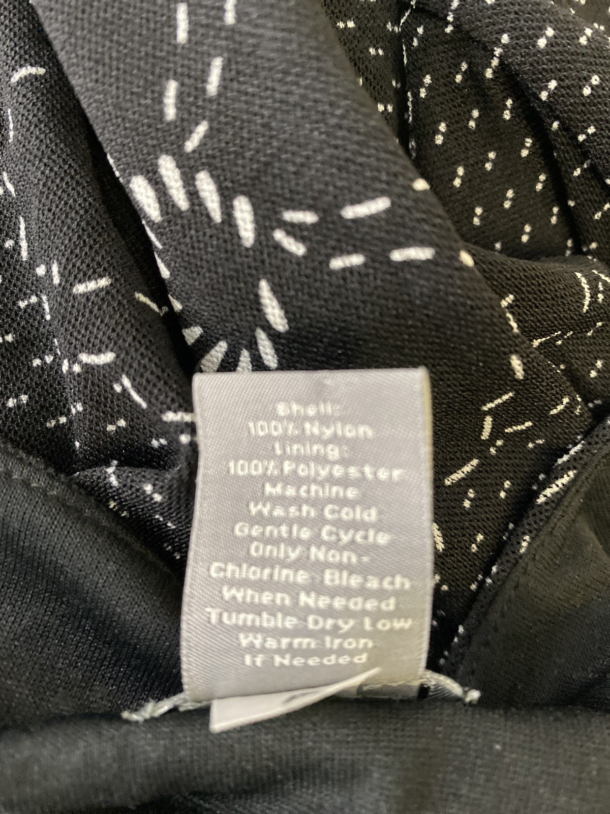 Ann Taylor Women’s Black Floral 3/4 Sleeve Blouse - L