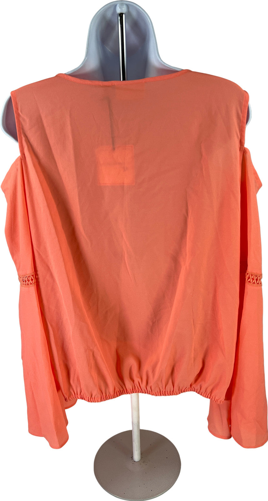 Bisou Bisou Women’s Coral Pink Coldshoulder Top - M
