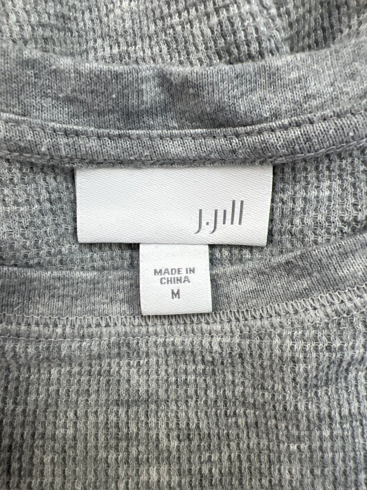 J.Jill Women’s Gray Waffle Knit Long Sleeve Sweater - M