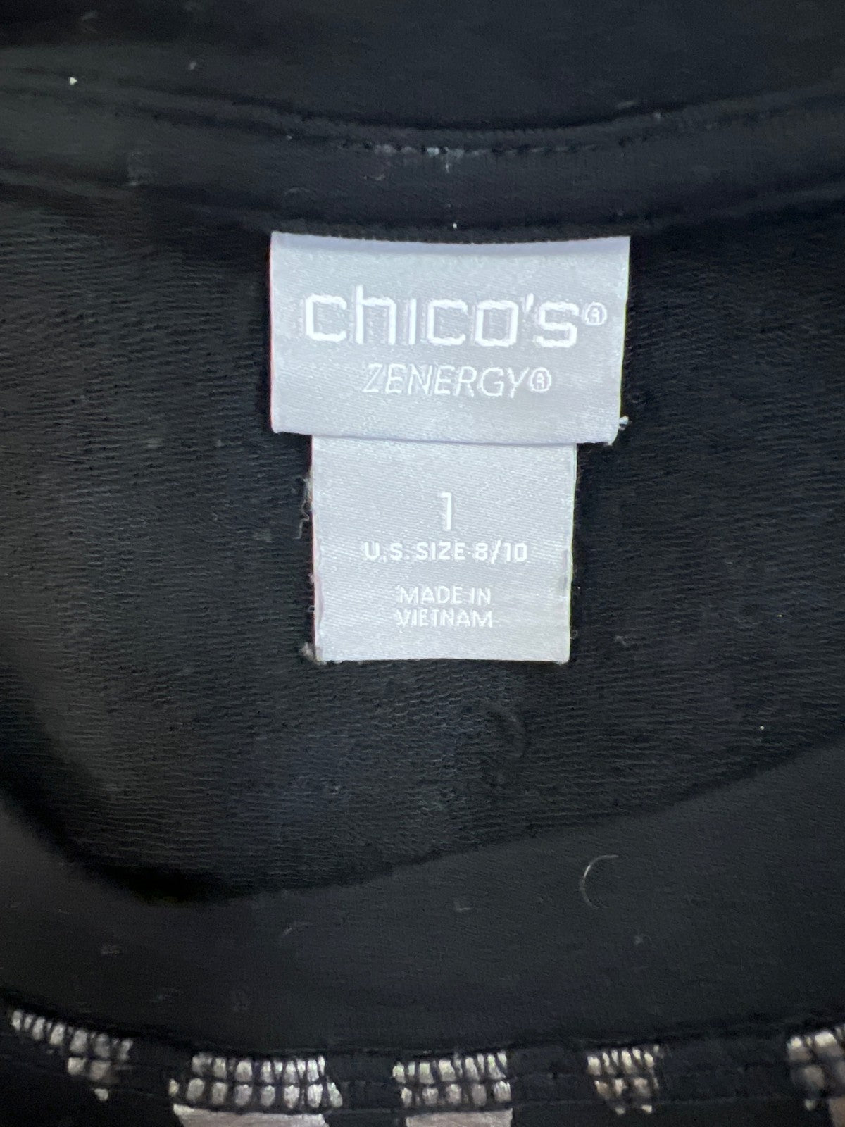 Chico’s Zenergy Women’s Black Metallic Animal Print Long Sleeve Shirt - 1/US 8