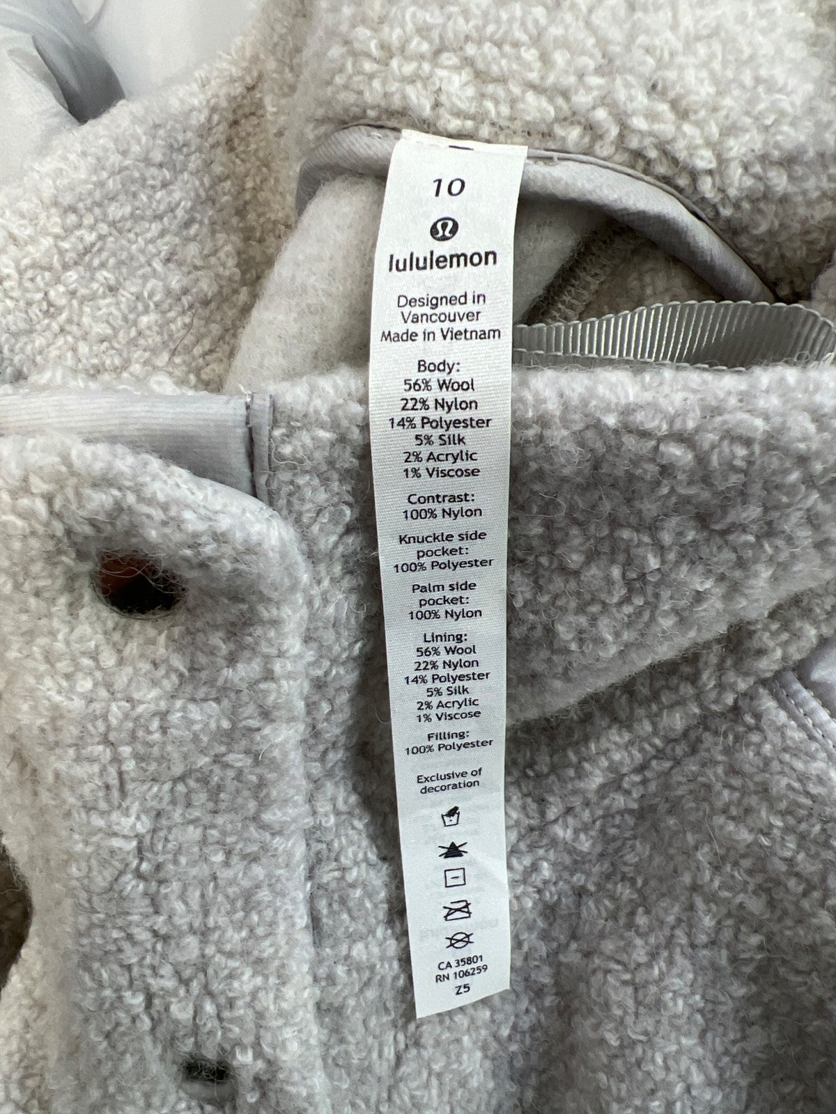 Lululemon Women’s Gray Go Cozy Sherpa Fleece Wool Blend Snap Button Jacket - 10