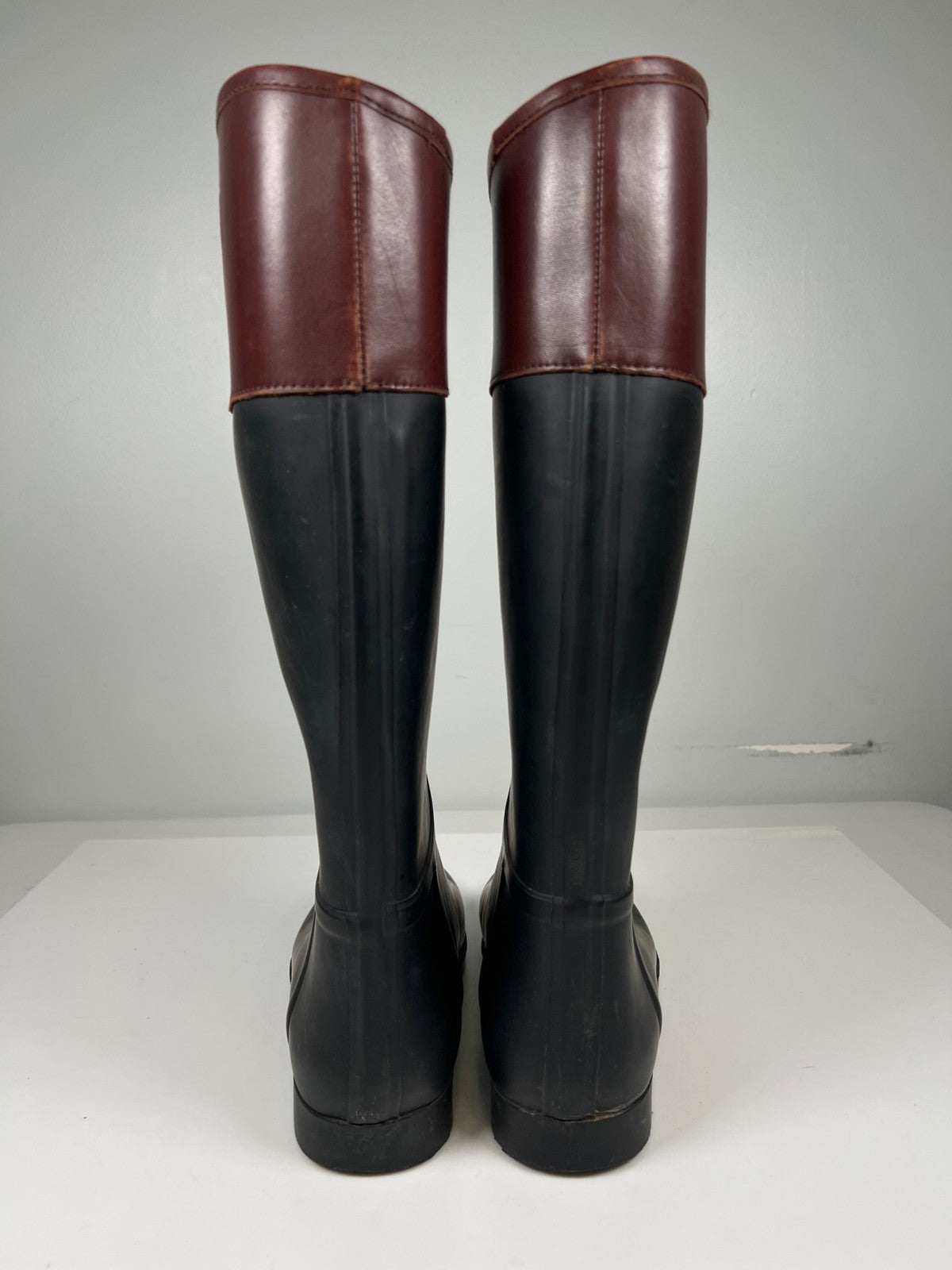 Tory Burch Women’s Black/Brown Classic Leather Cuff Diana Tall Rain Boots - 10B