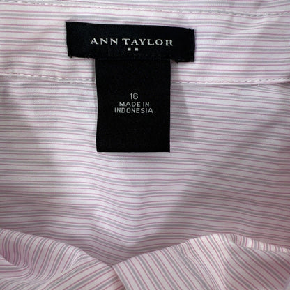 Ann Taylor Camisa de vestir con botones de manga larga a rayas rosa para mujer - 16