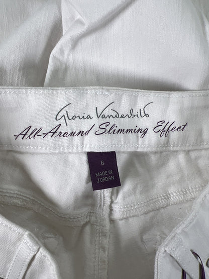 Gloria Vanderbilt Women’s White Curvy Skimmer Capri Jeans - 6