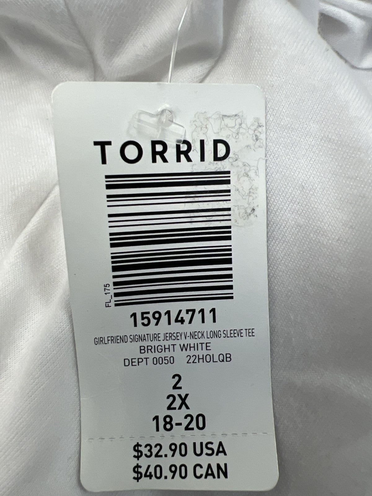 Torrid Women’s White Classic Fit Long Sleeve V-Neck T-Shirt - Plus 2